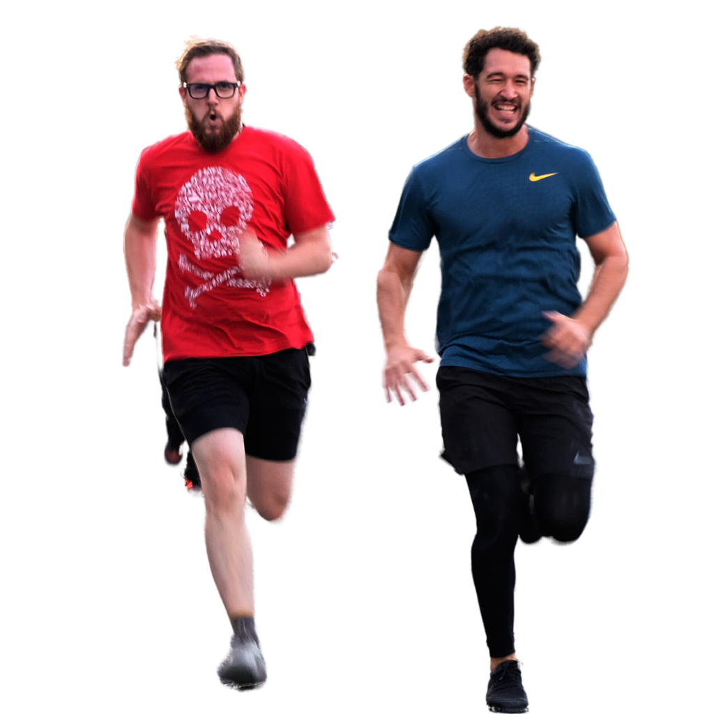 Deux hommes en train de courir sur les quais de Seine à Paris